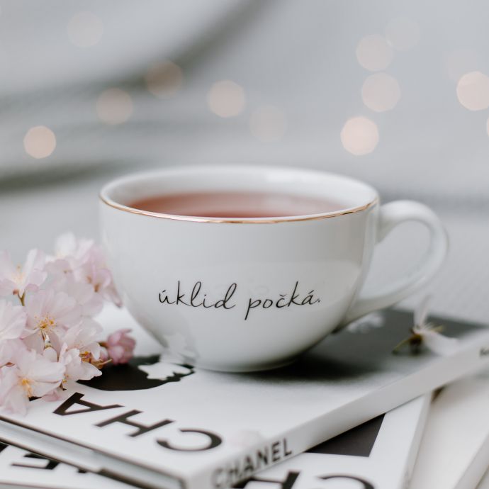 Porcelánový hrnek Úklid počká 300 ml