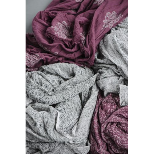 Bavlněný šátek Grey/Bordeaux Combinations