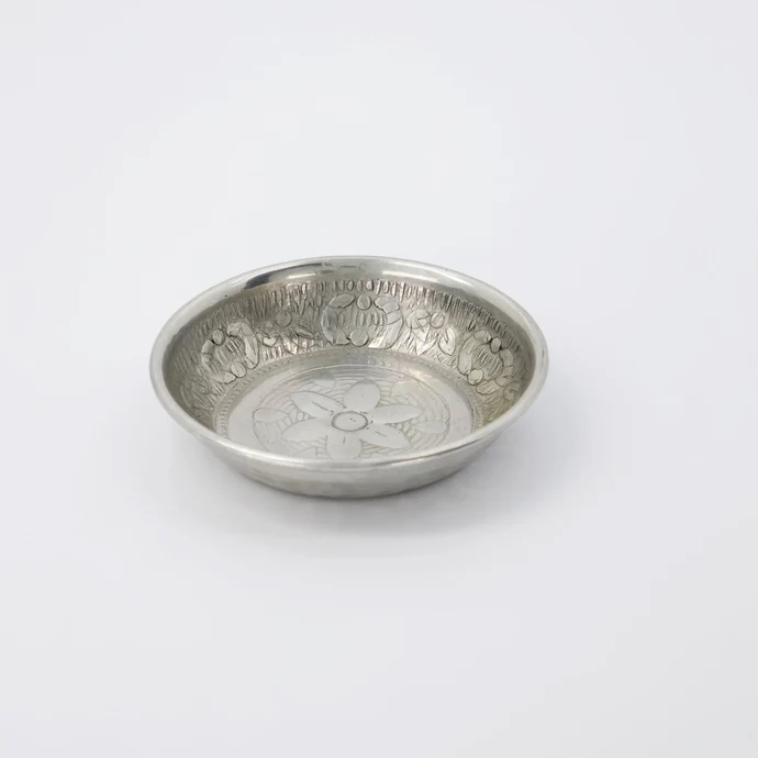 Kovový tácek Tura Antique Silver 10 cm