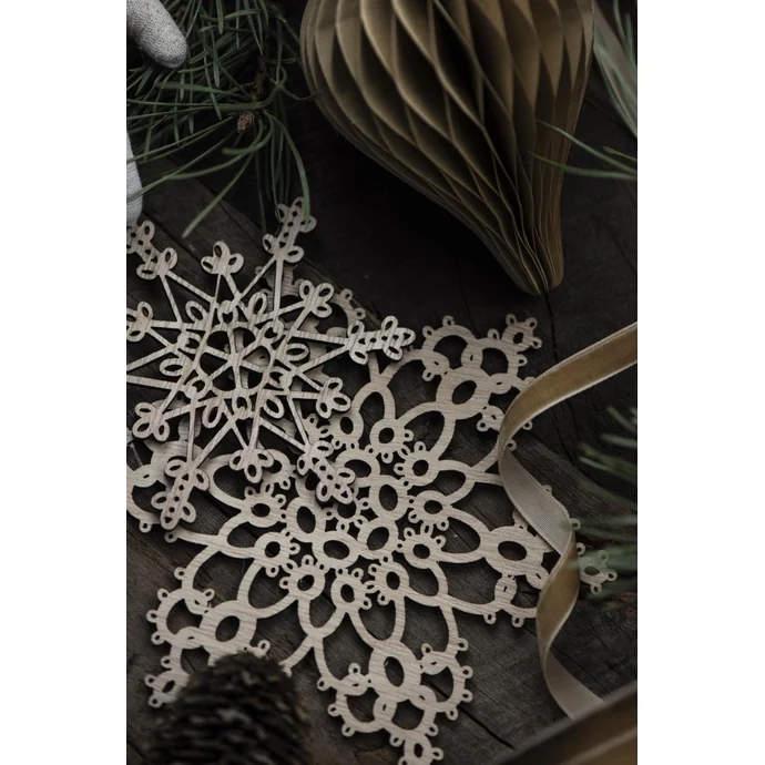 Dřevěná vánoční ozdoba Snow Crystal