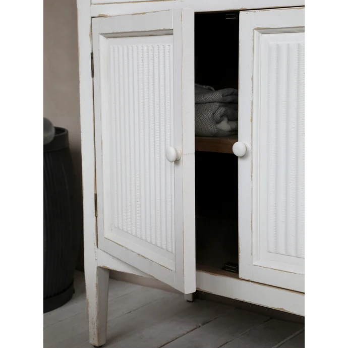 Dřevěná vintage komoda Antique White