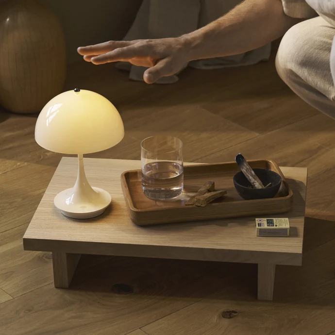 Přenosná lampa Panthella 160 V3 Opal Beige