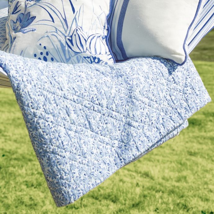 Prošívaný přehoz Linea Blue 180 x 230 cm