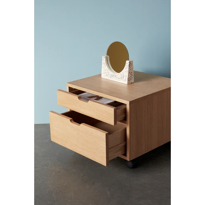 Dubový úložný box s kolečky a zásuvkami Oak