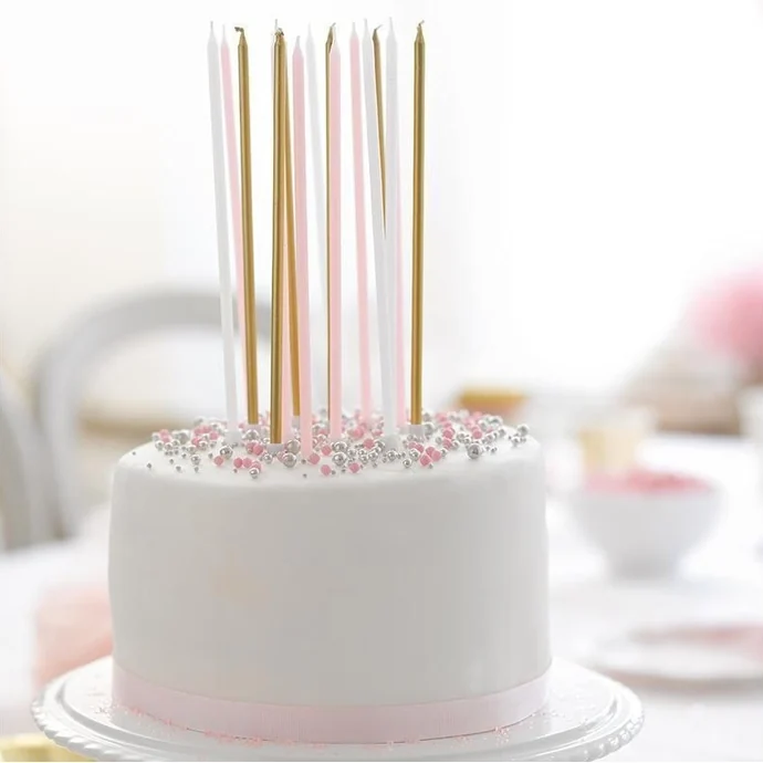 Tenké dortové svíčky Pink Candles 16 ks
