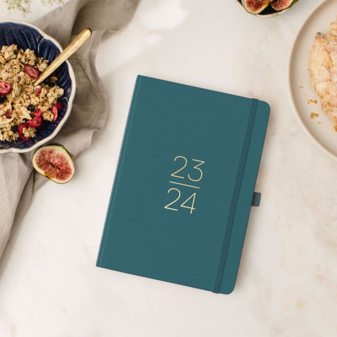 Týdenní diář Perfect Planner Pine 23/24