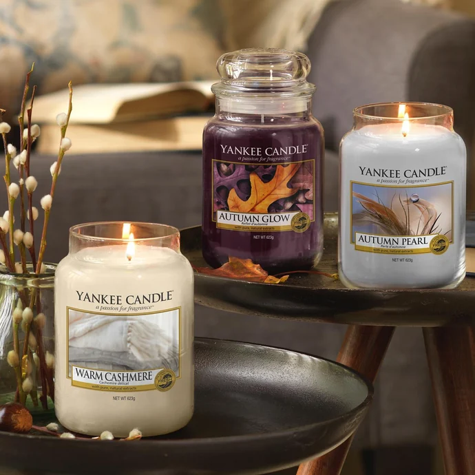 Svíčka Yankee Candle 623gr - Warm Cashmere