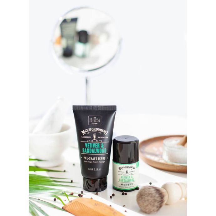 Pánský pleťový peeling před hlením Vetiver a santalové dřevo 150ml