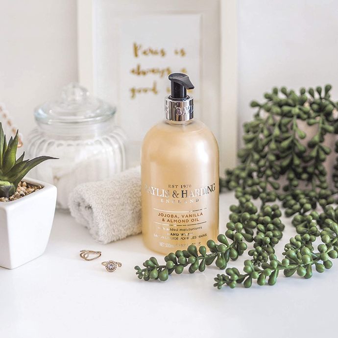 Tekuté mýdlo Jojoba, Vanilla and Almond Oil 500ml