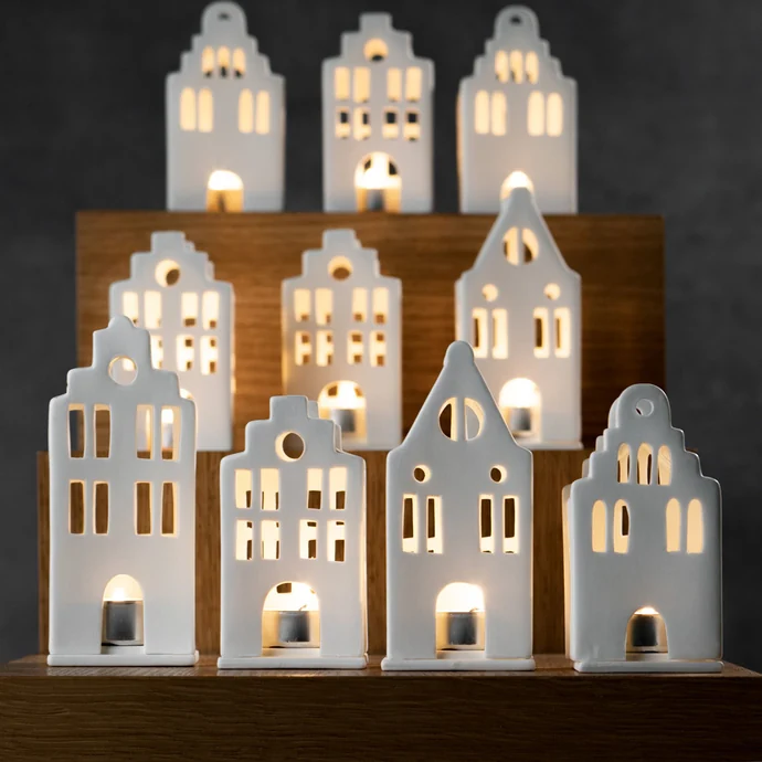 Porcelánový svícen domeček Townhouse 13,5 cm