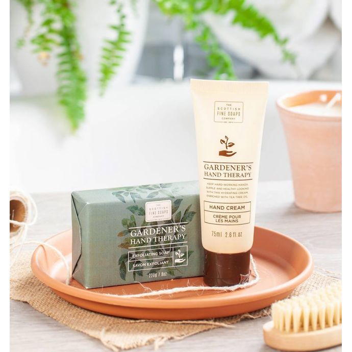 Jemné peelingové mýdlo Gardeners Therapy 220g