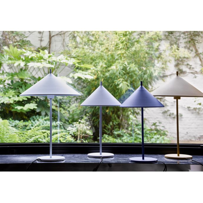 Stolní lampa Triangle Matt Ochre