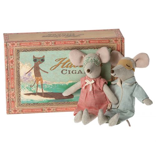 Myšky v doutníkové krabičce Mum and Dad