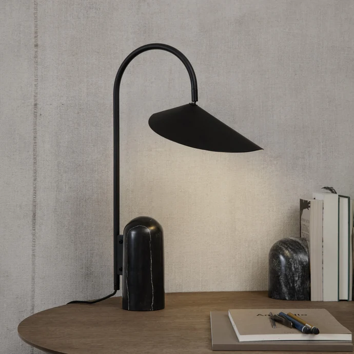 Stolní lampa Arum Black