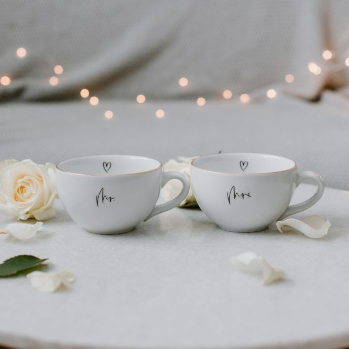 Porcelánový hrnek Mrs. 300 ml