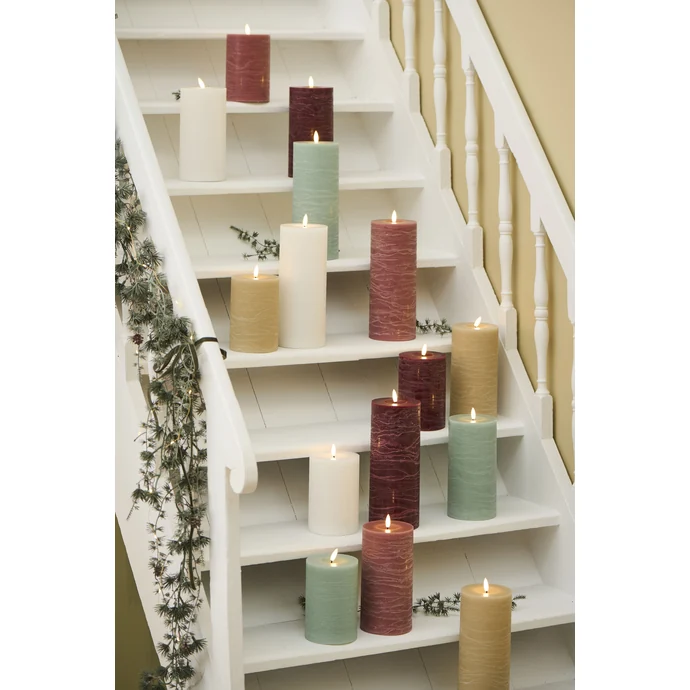 LED svíčka Pillar Dark Red 20 cm