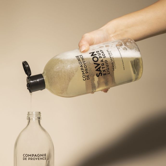 Náhradní náplň tekutého mýdla Sensitive Skin 1l