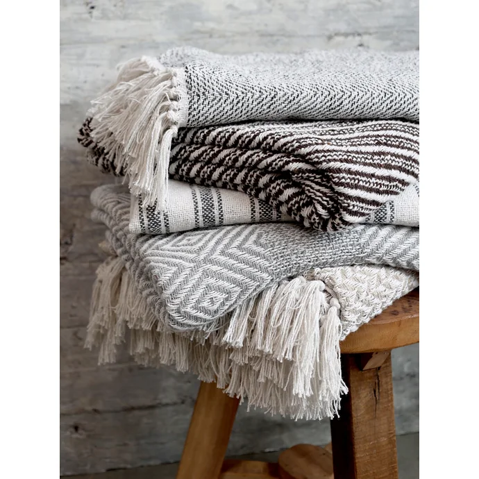 Bavlněný přehoz Surplus Yarn Pattern Grey 170×130 cm