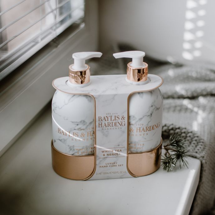 Dárková sada s péčí o ruce White Tea & Neroli - 2x500ml