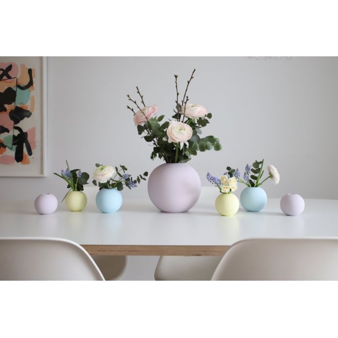 Kulatá váza Ball Lilac 8 cm