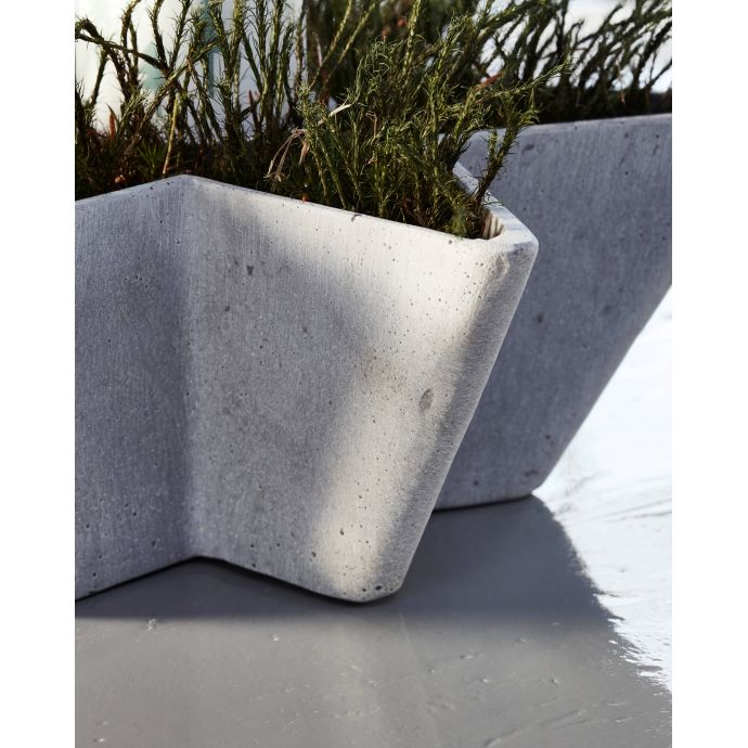 Svícen Capella Mold Star Grey