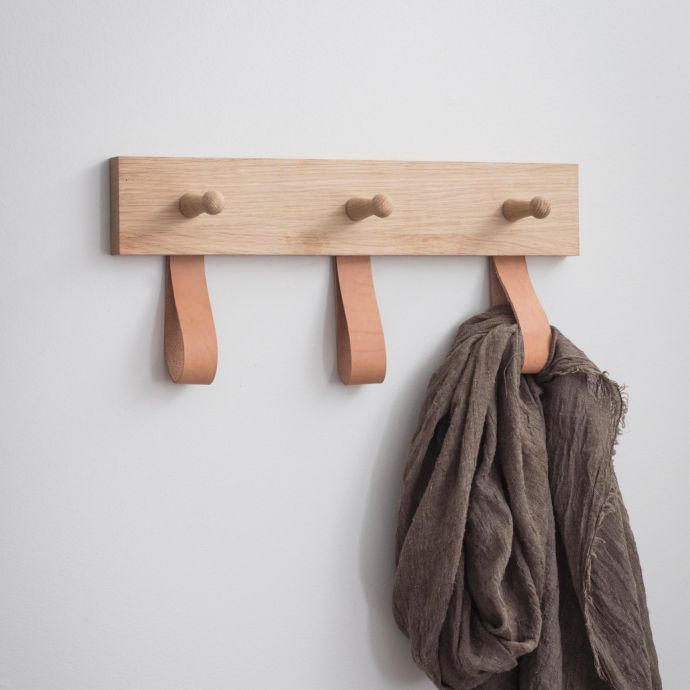 Věšák s koženými poutky Oak 40cm