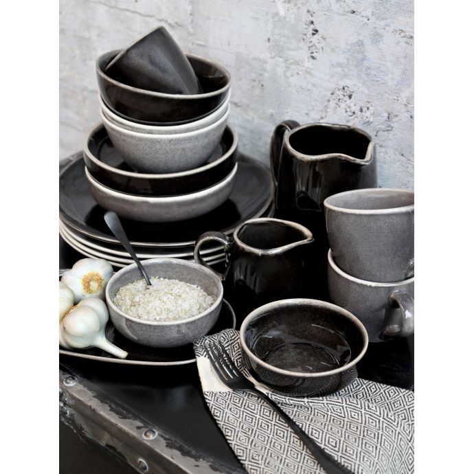 Servírovací kameninový talíř Calais Black 25cm