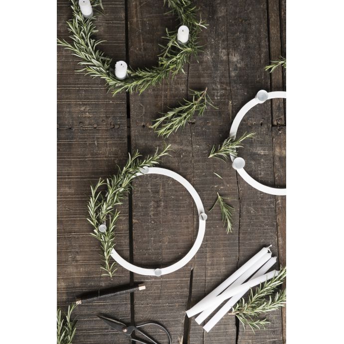Adventní kovový svícen White Wide
