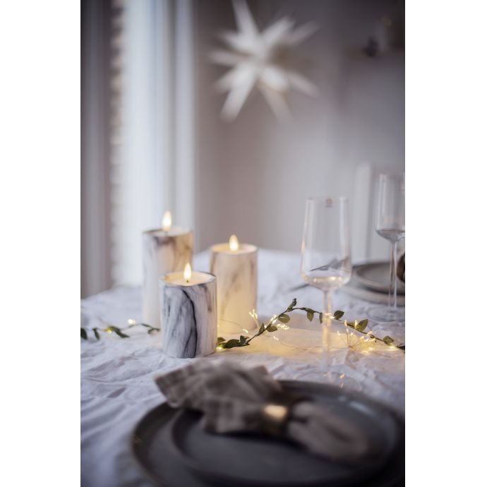 Světelná LED girlanda Leaf 95 cm