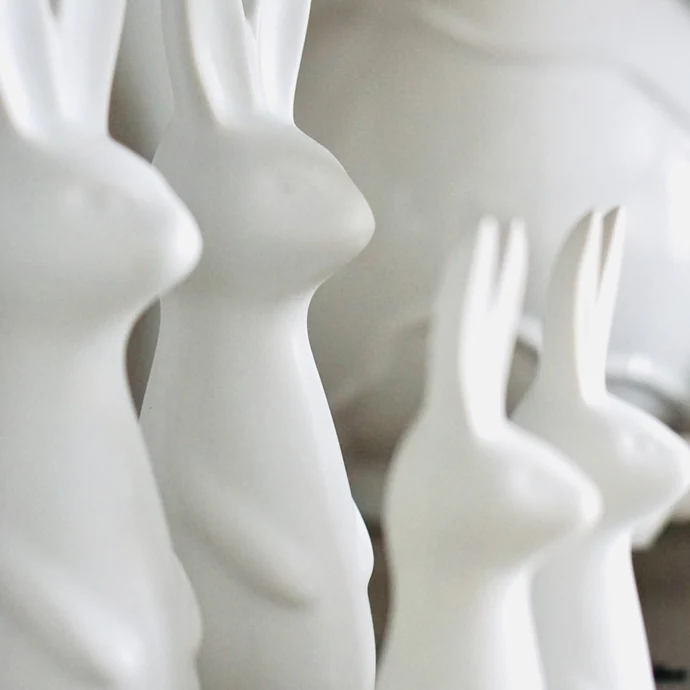 Velikonoční dekorace Swedish Rabbit White - large