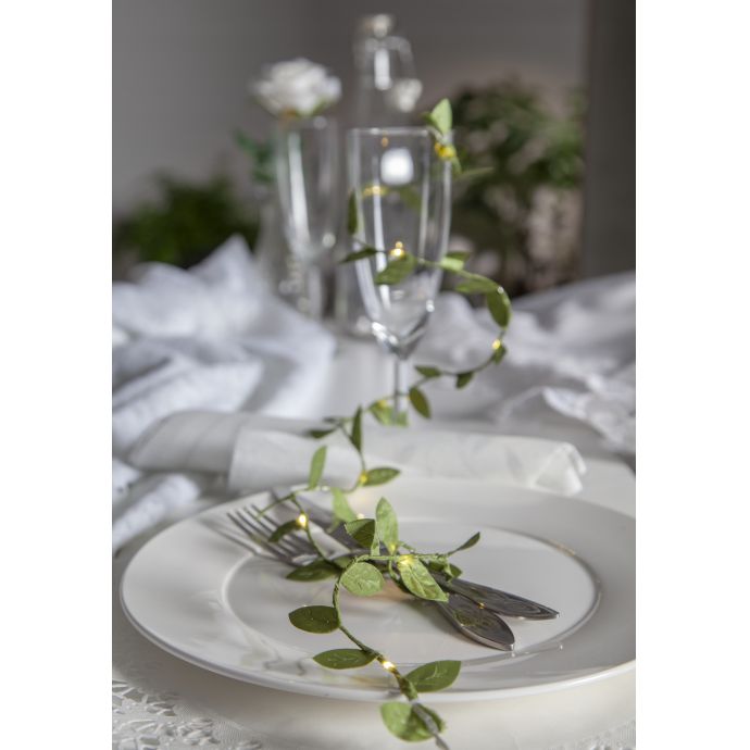 Světelná LED girlanda Leaf 95 cm