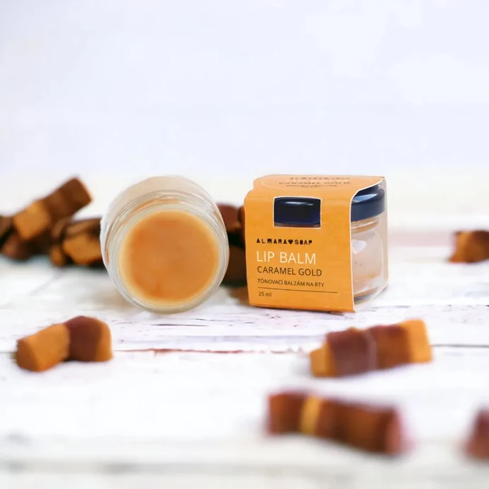 Tónovací a vyživující balzám na rty Caramel Gold 25 ml