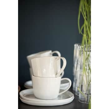 Porcelánová šálka s podšálkou Delicate White