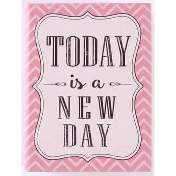 Dřevěná kniha s úložným prostorem Today is a new day
