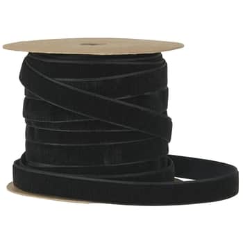 Sametová stuha na špulce Black - 10 m