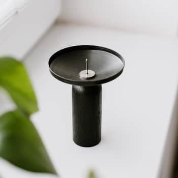 Svícen na vysokou svíčku Bulb Black
