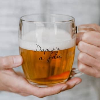 Sklenený pohár na pivo Dopiju a jdu - CZ