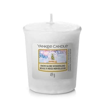 Votivní svíčka Yankee Candle - Snow Globe Wonderland