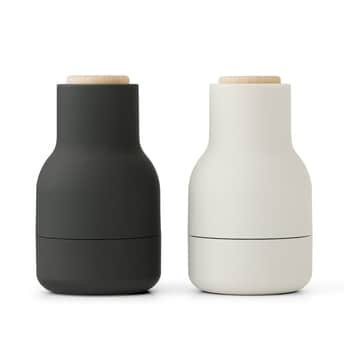 Mlýnek na sůl a pepř Bottle Ash/Carbon Beech Small - set 2 ks