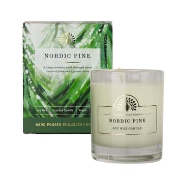 Vonná sójová sviečka Nordic Pine 170 ml