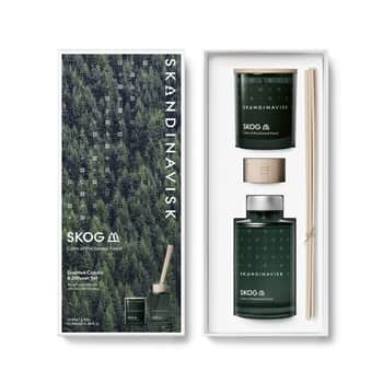 Dárkový set SKOG (les) – vonná svíčka a difuzér